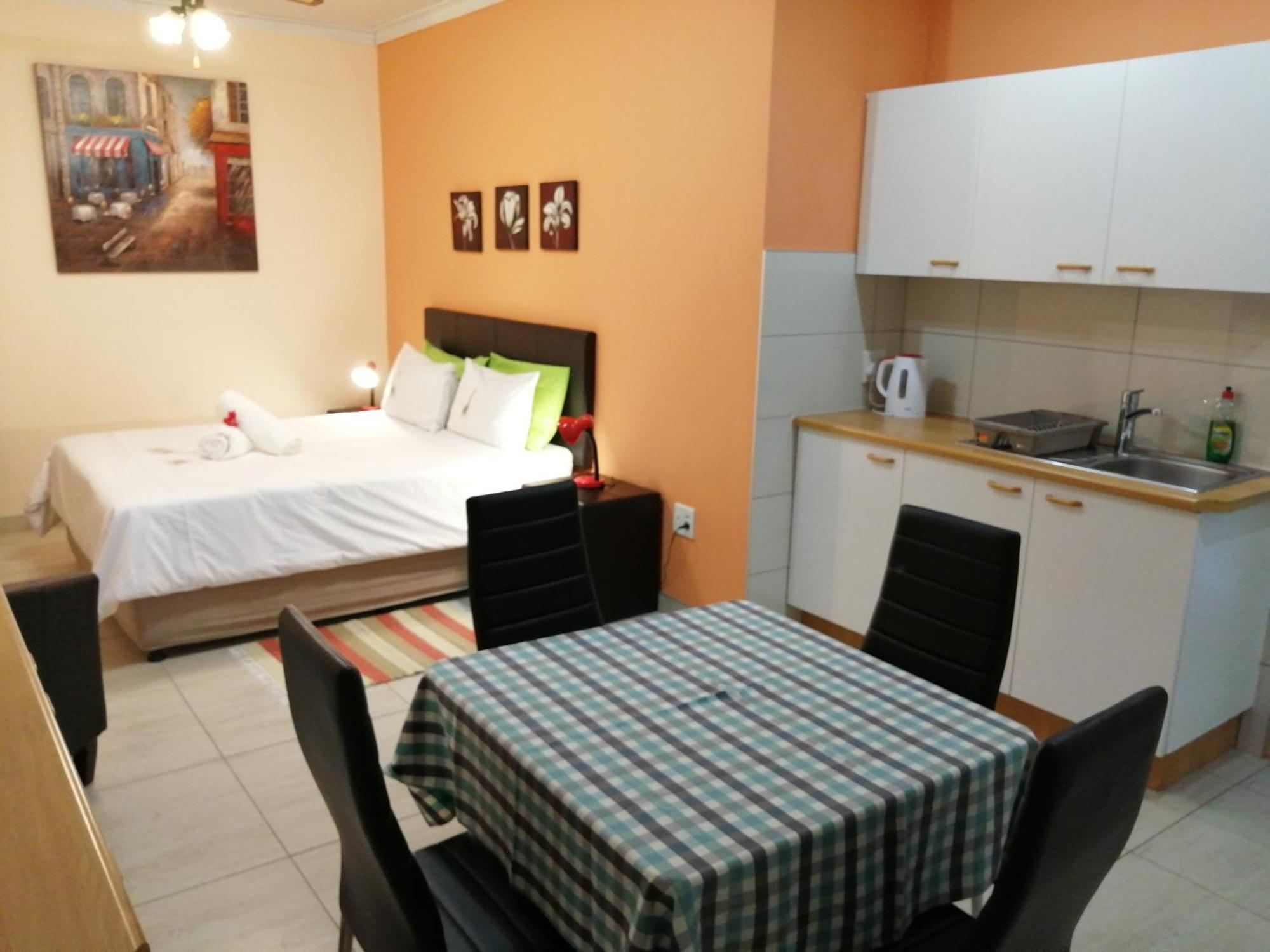 Capbon Guesthouse Windhoek Kültér fotó