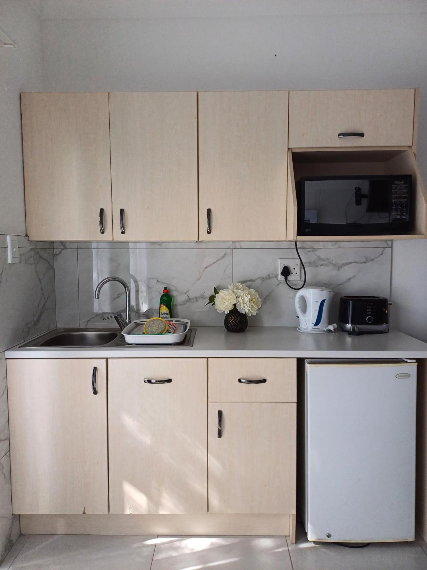 Capbon Guesthouse Windhoek Kültér fotó