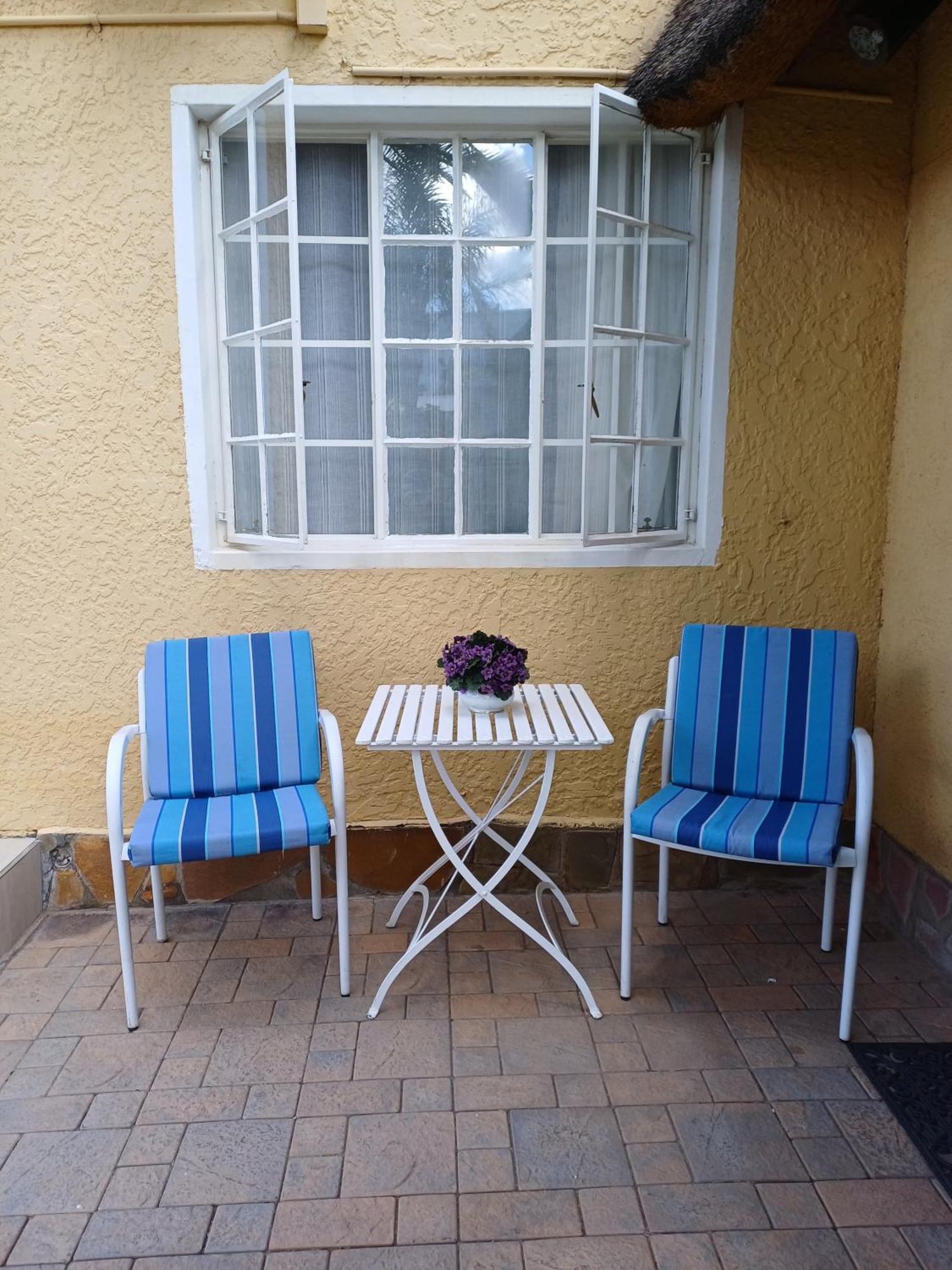 Capbon Guesthouse Windhoek Kültér fotó